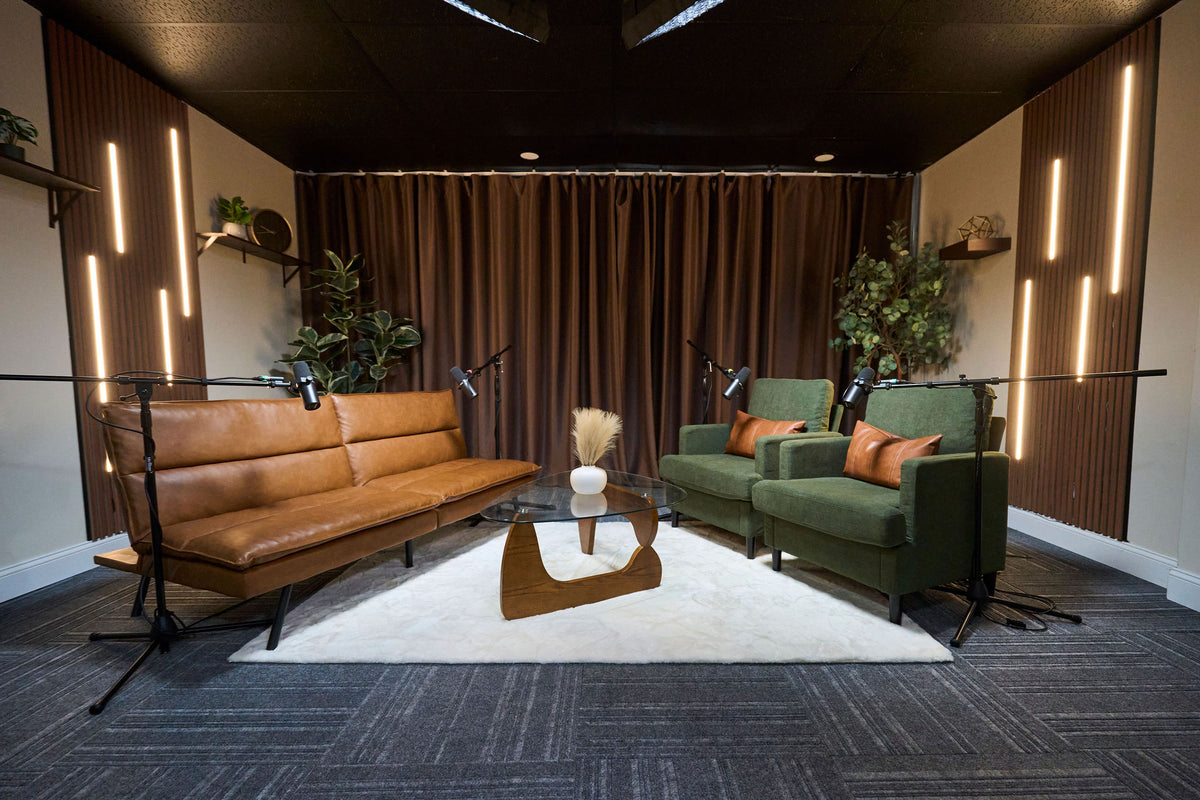 lounge-style content set