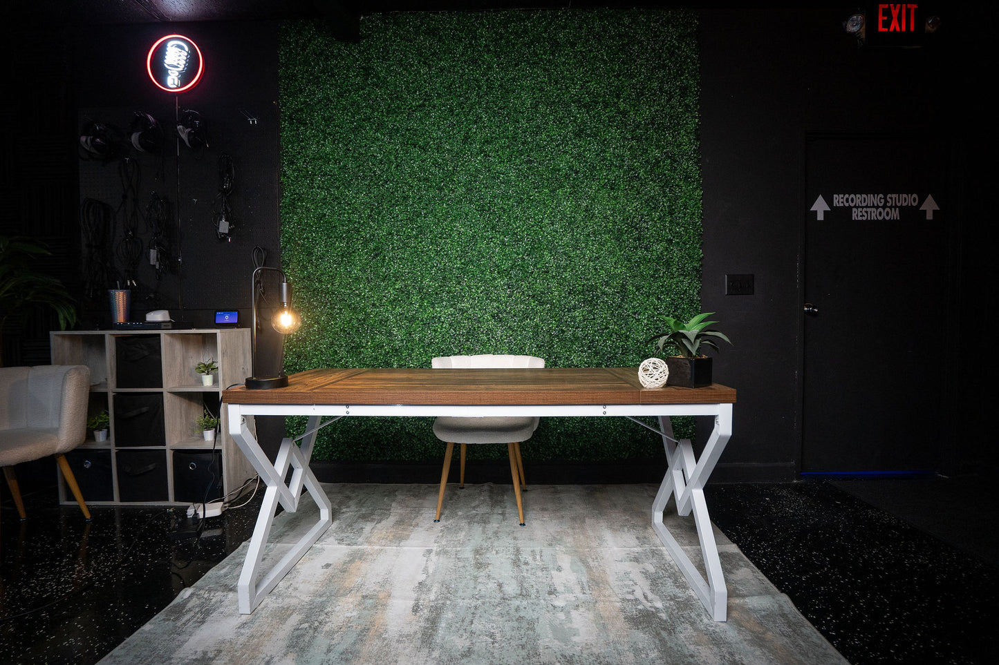 Content + Photography Studio Rental